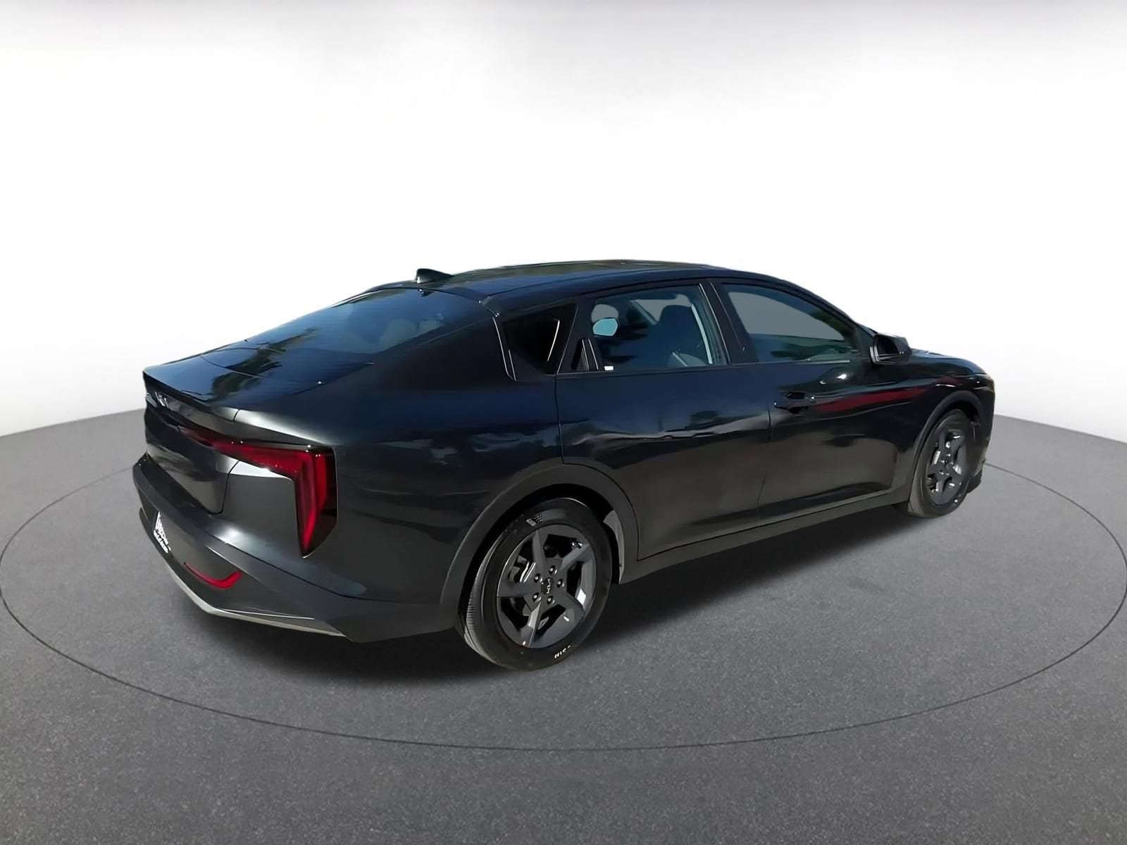 Thumbnail: 2025 Kia K4 - 15