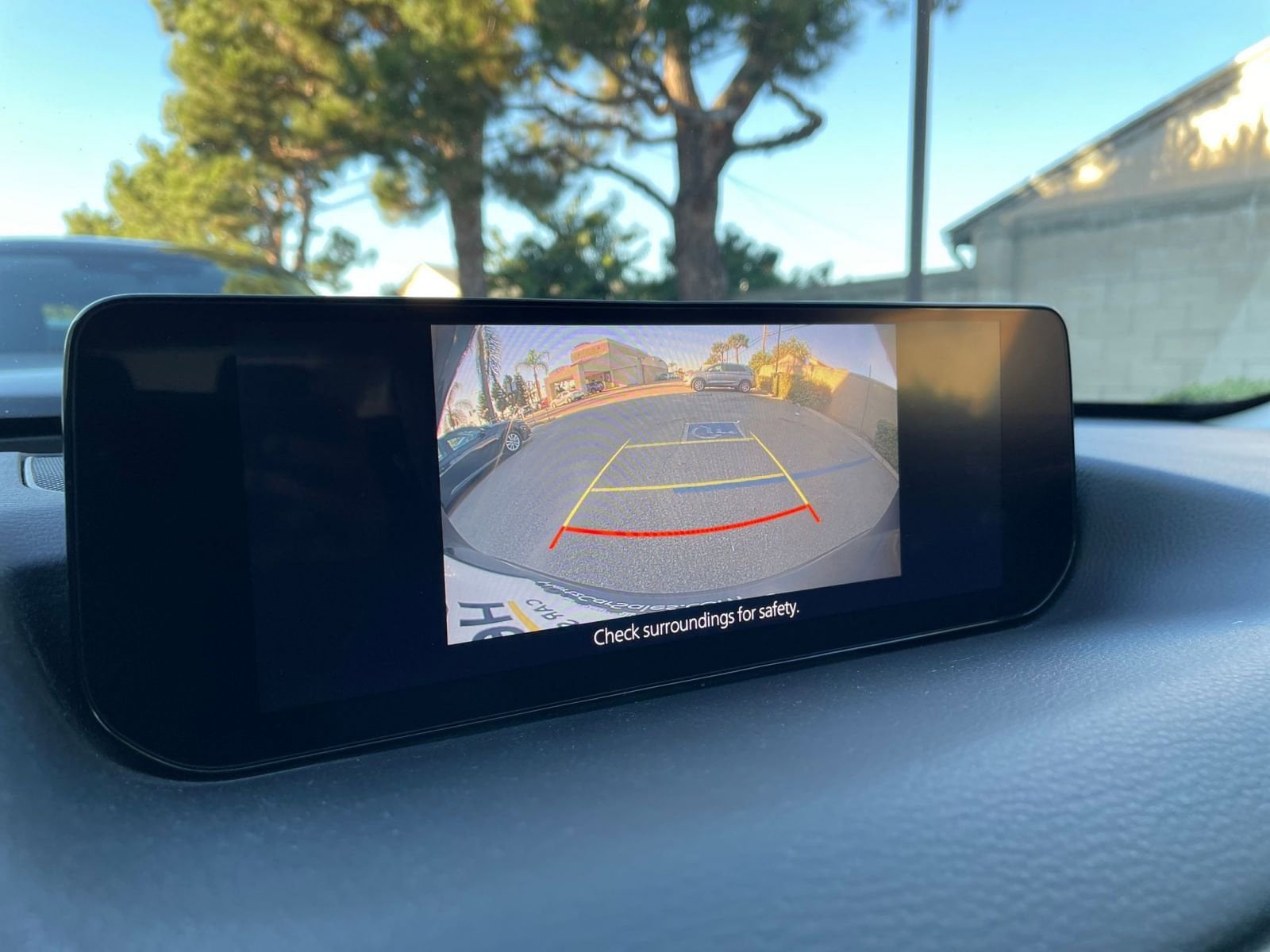 Thumbnail: 2025 Mazda CX-50 - 17