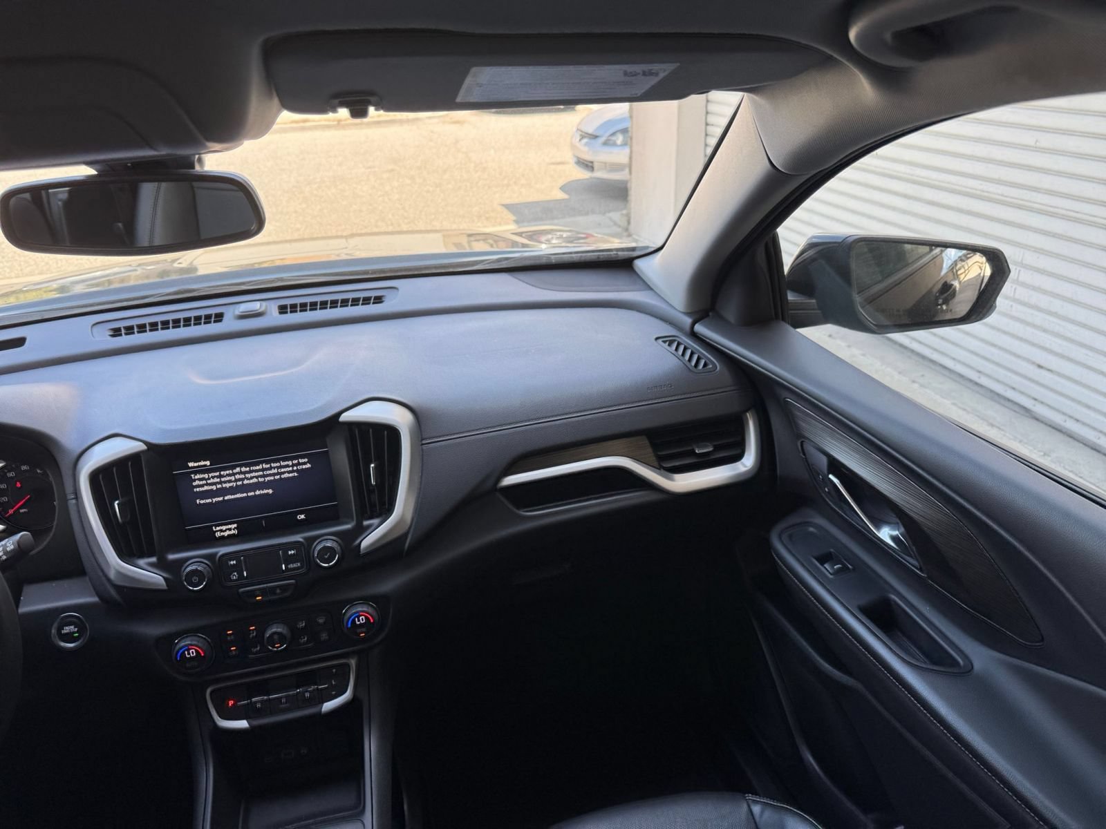 Thumbnail: 2024 GMC Terrain - 33