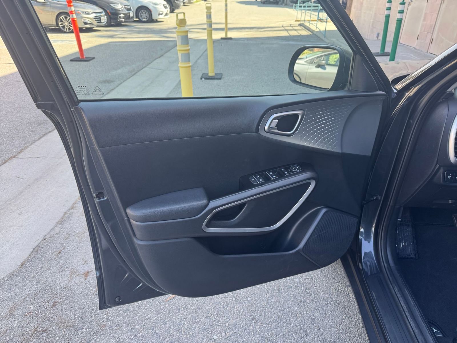 Thumbnail: 2025 Kia Soul - 18