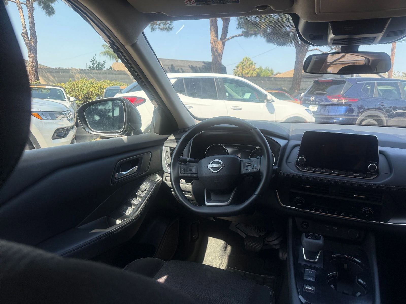 Thumbnail: 2025 Nissan Rogue - 32