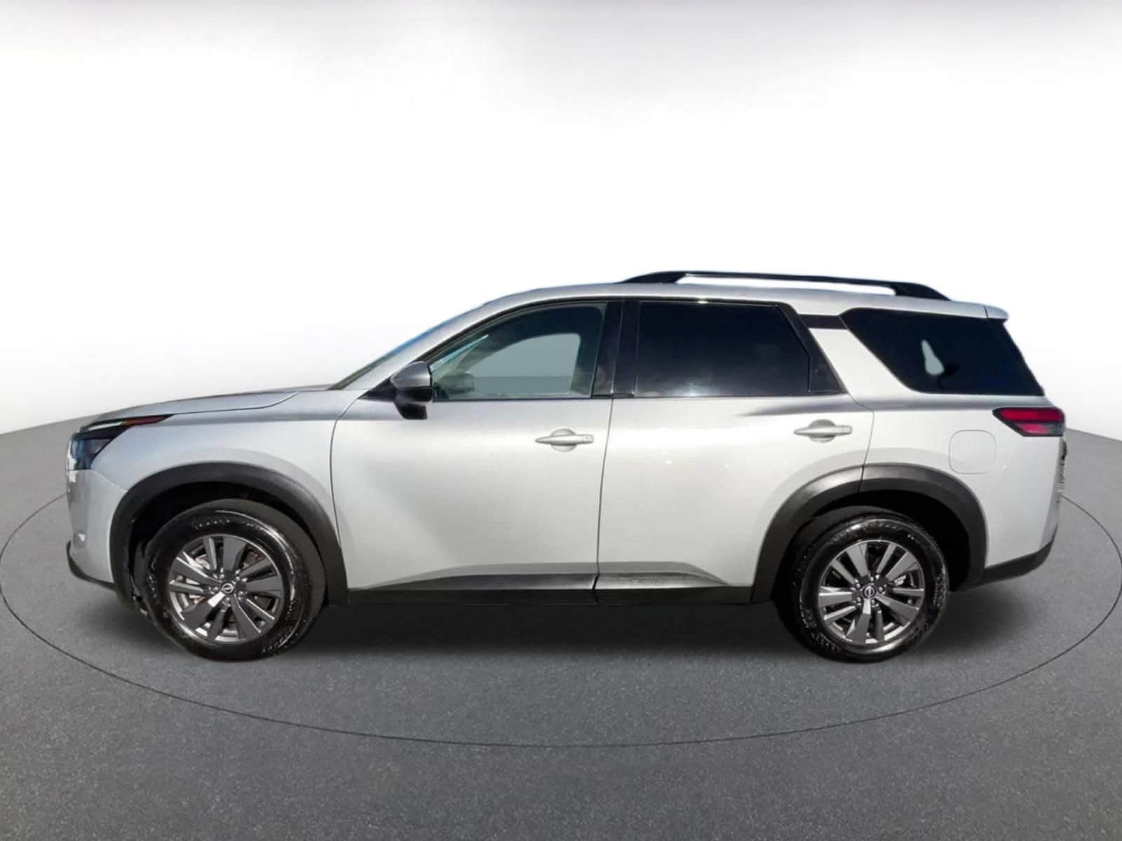 Thumbnail: 2025 Nissan Pathfinder - 9