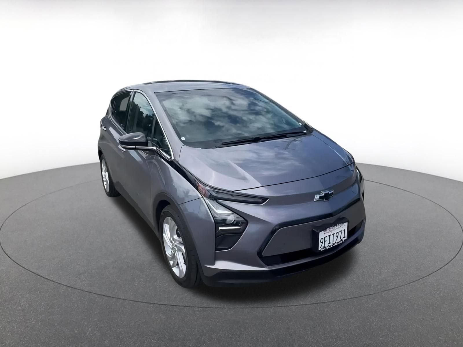 Thumbnail: 2023 Chevrolet Bolt EV - 3