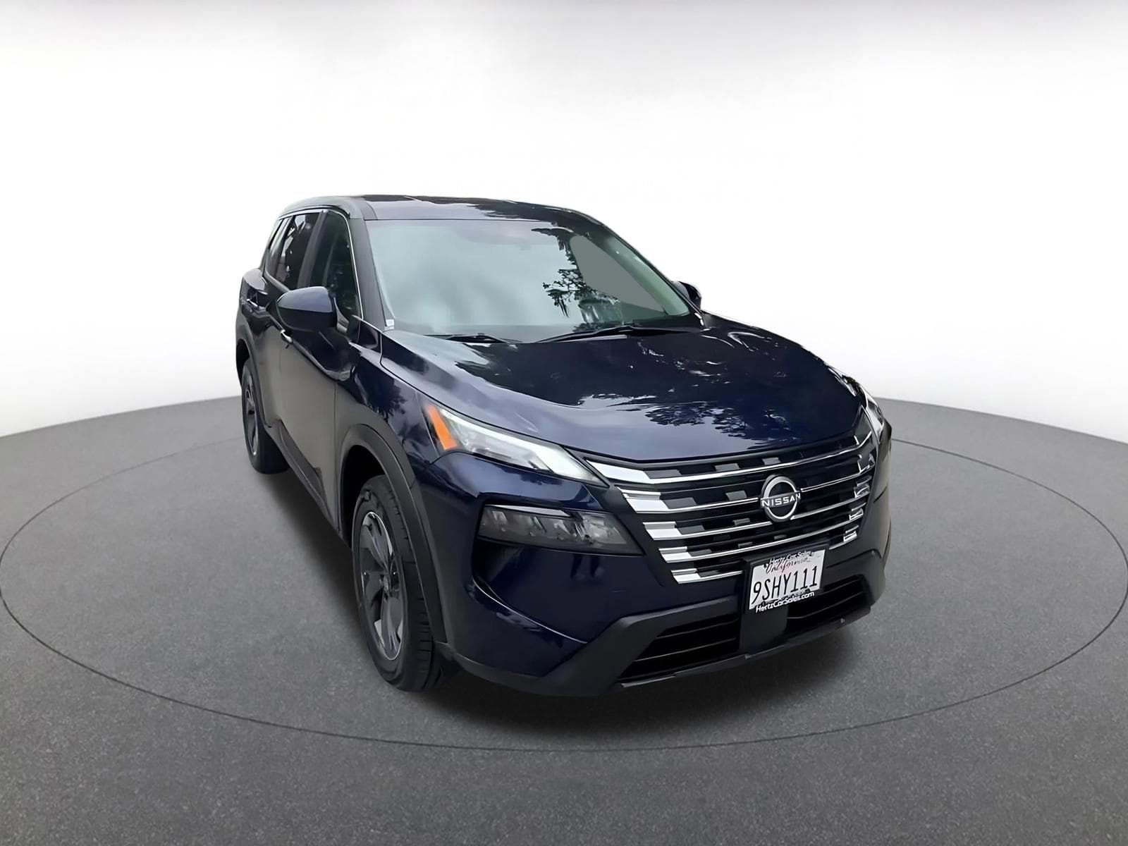 Thumbnail: 2025 Nissan Rogue - 3
