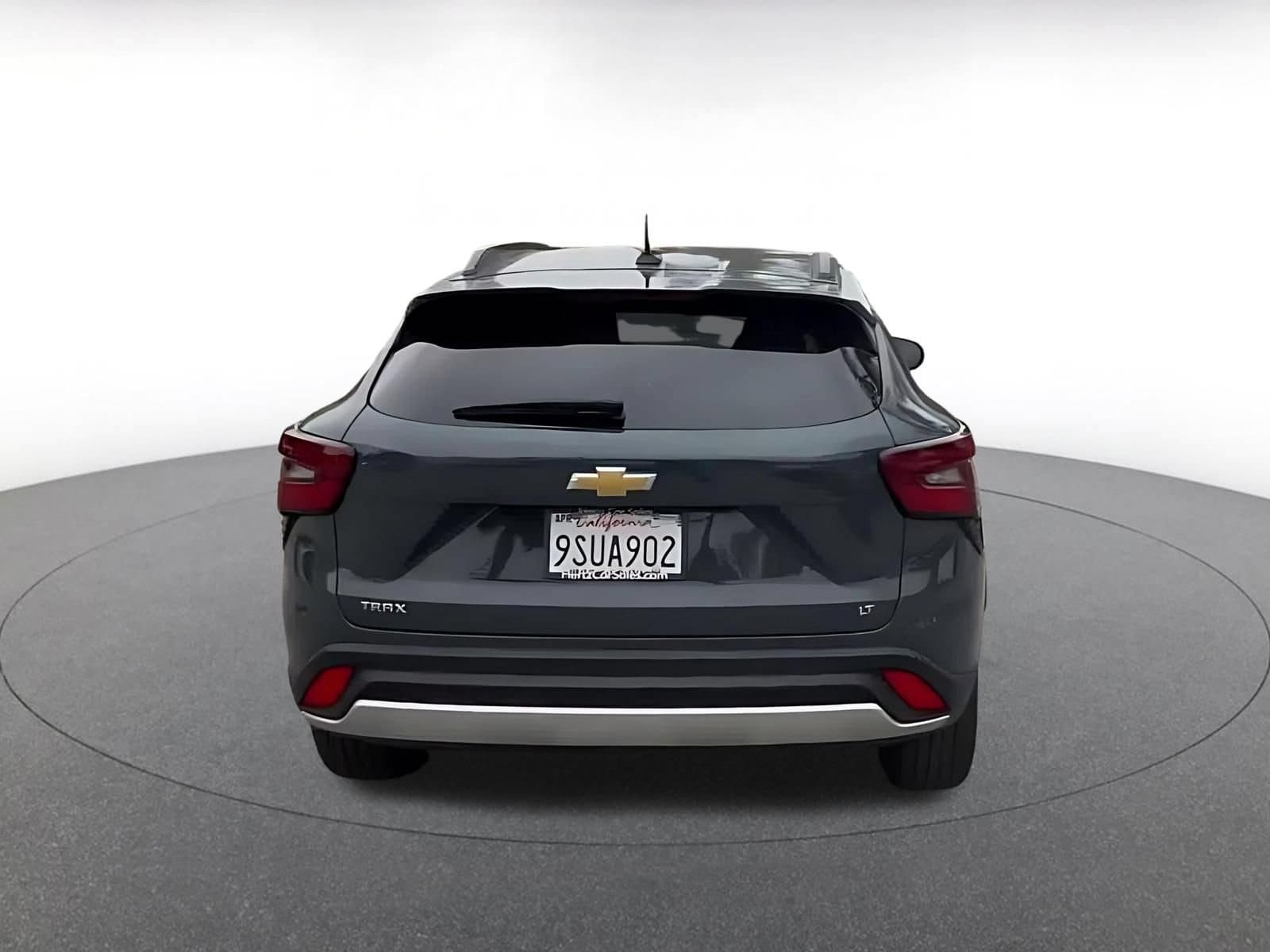 Thumbnail: 2025 Chevrolet Trax - 10
