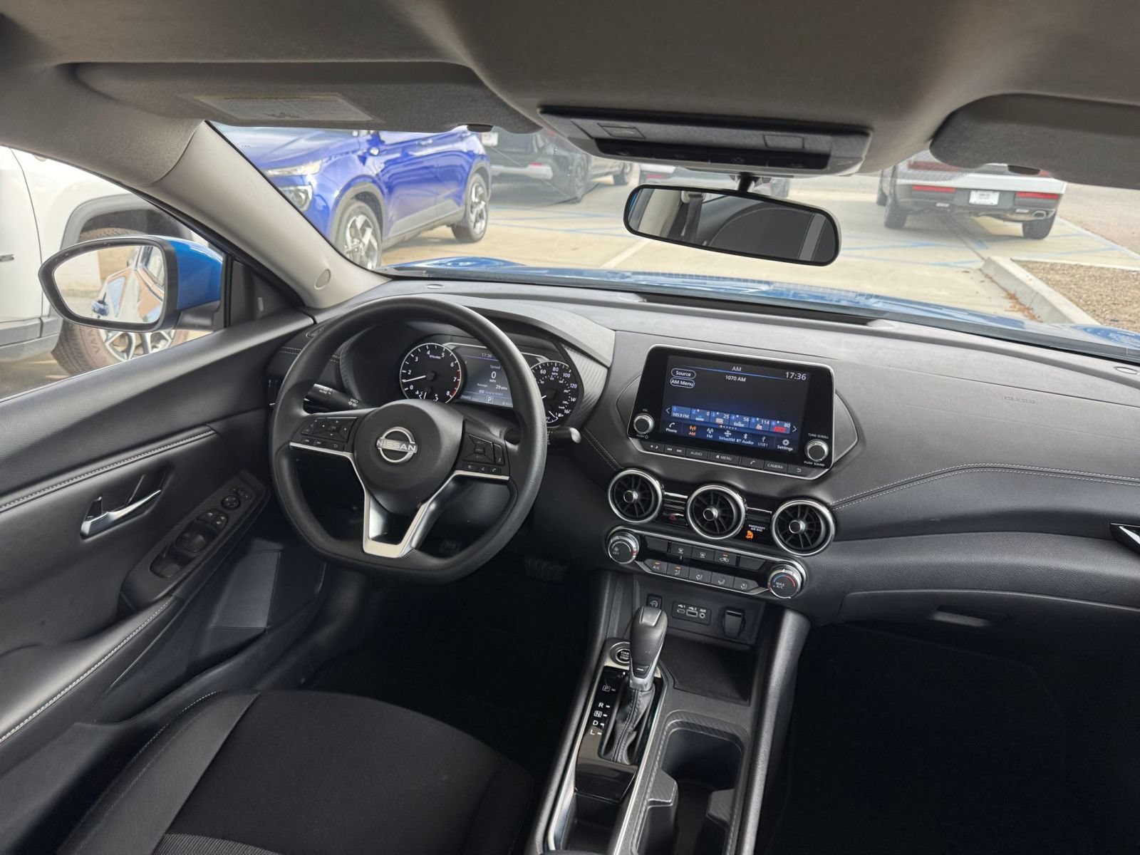 Thumbnail: 2025 Nissan Sentra - 32