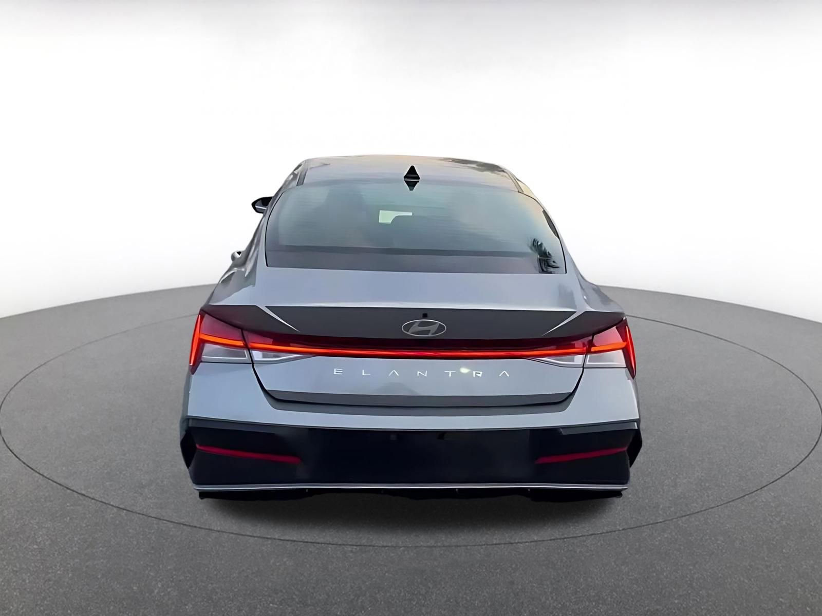 Thumbnail: 2025 Hyundai Elantra - 7