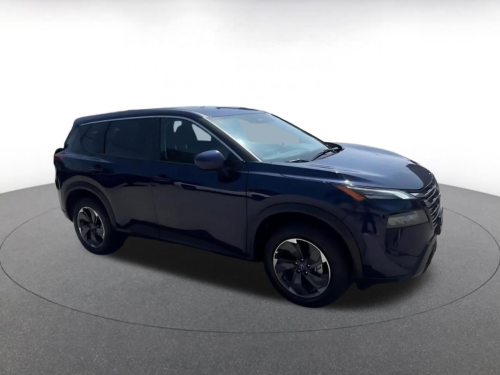 Thumbnail: 2025 Nissan Rogue - 2