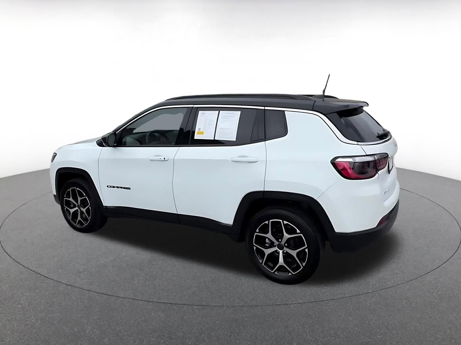 Thumbnail: 2025 Jeep Compass - 11