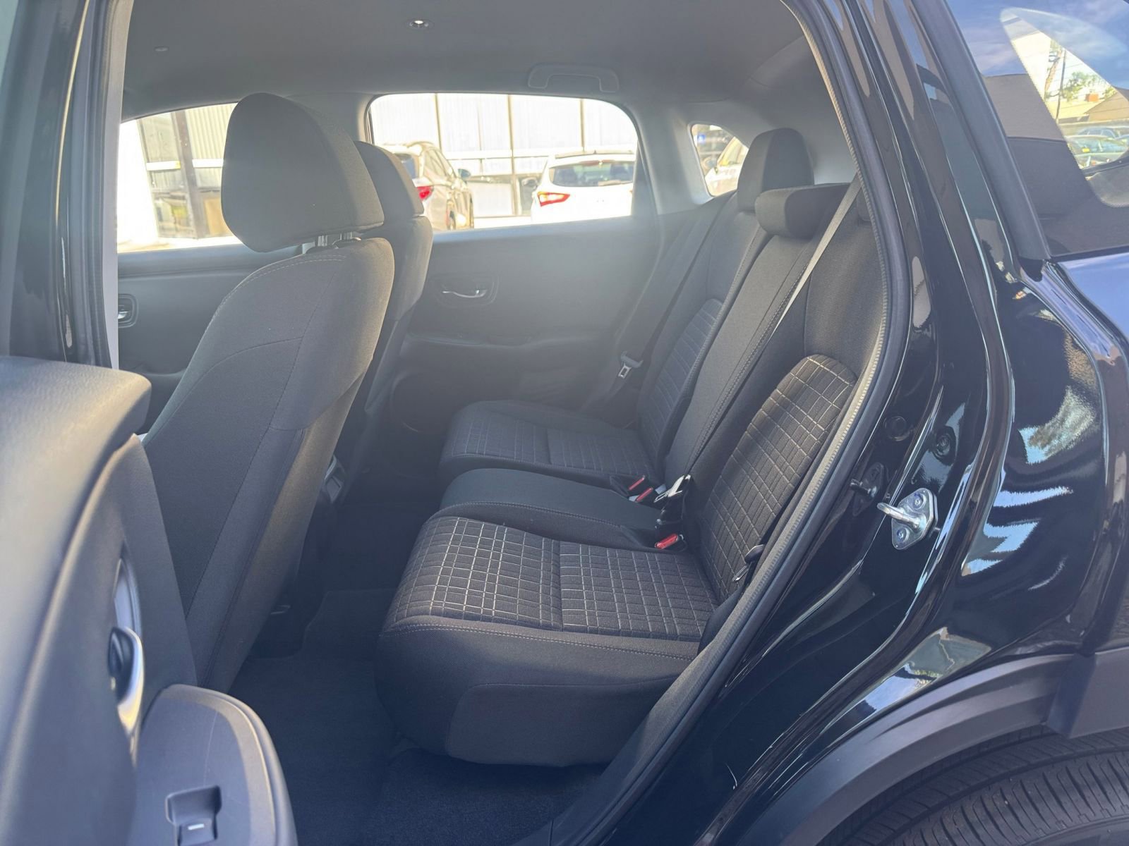 Thumbnail: 2025 Honda HR-V - 23