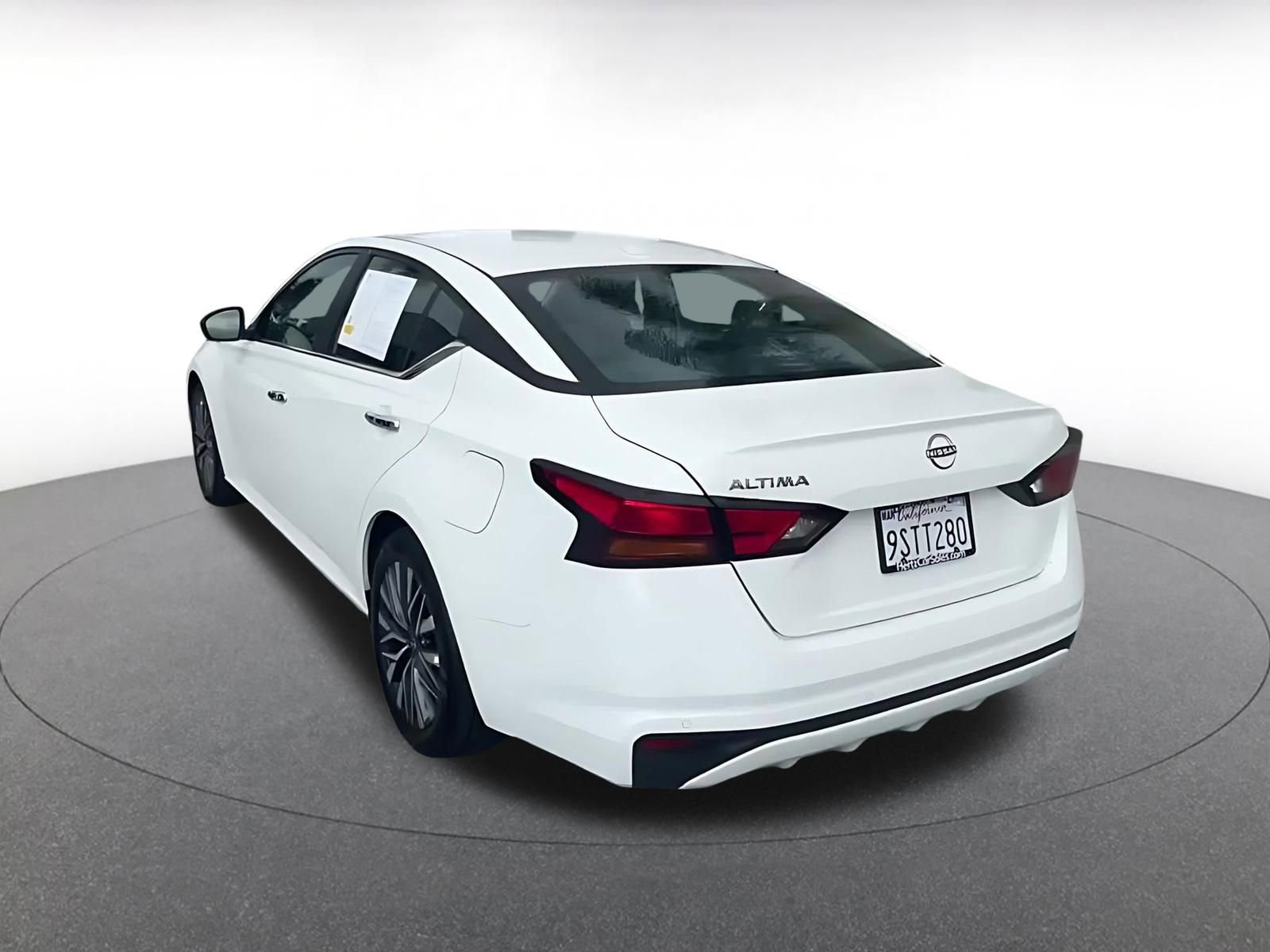 Thumbnail: 2025 Nissan Altima - 12
