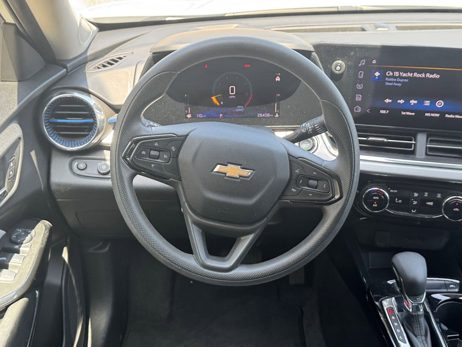 Thumbnail: 2025 Chevrolet Trax - 28