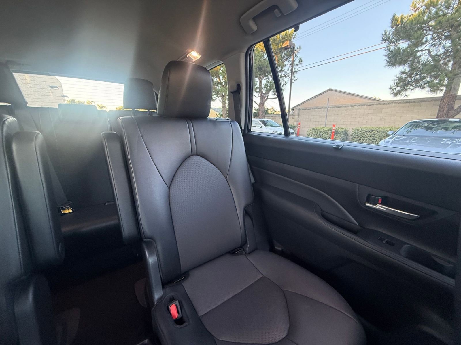 Thumbnail: 2025 Toyota Grand Highlander - 34