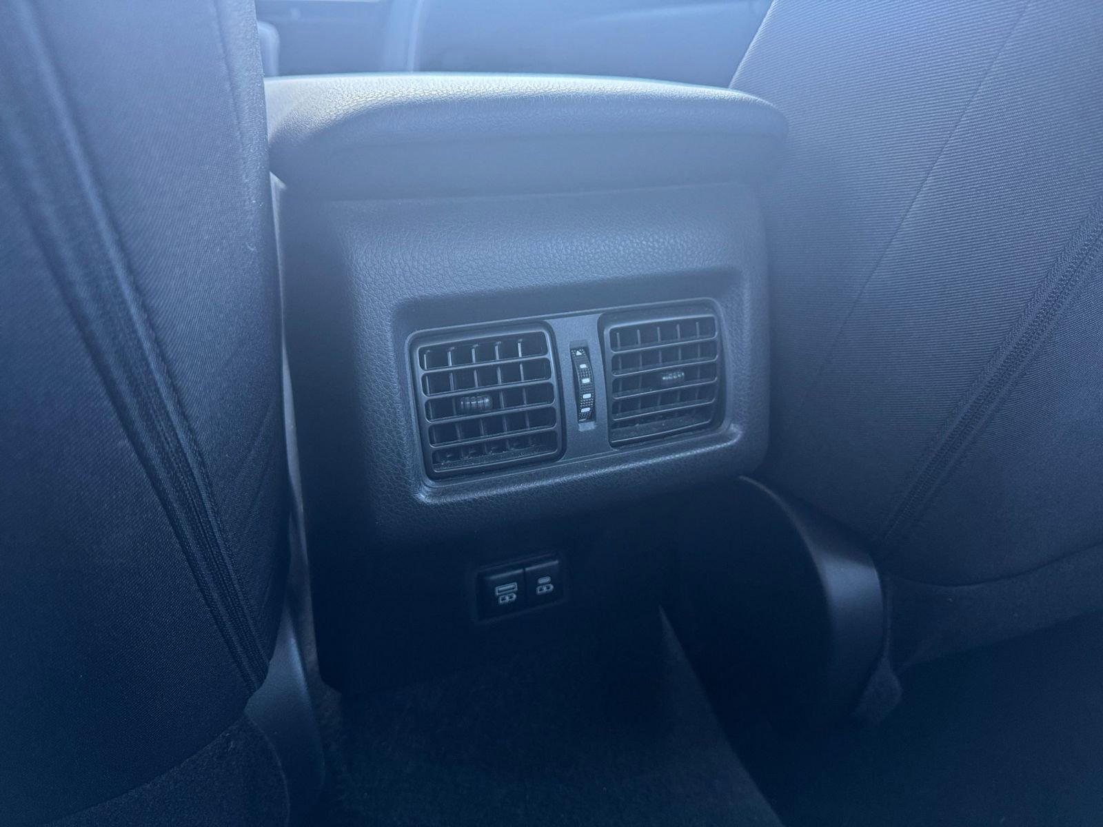 Thumbnail: 2025 Toyota Camry - 23