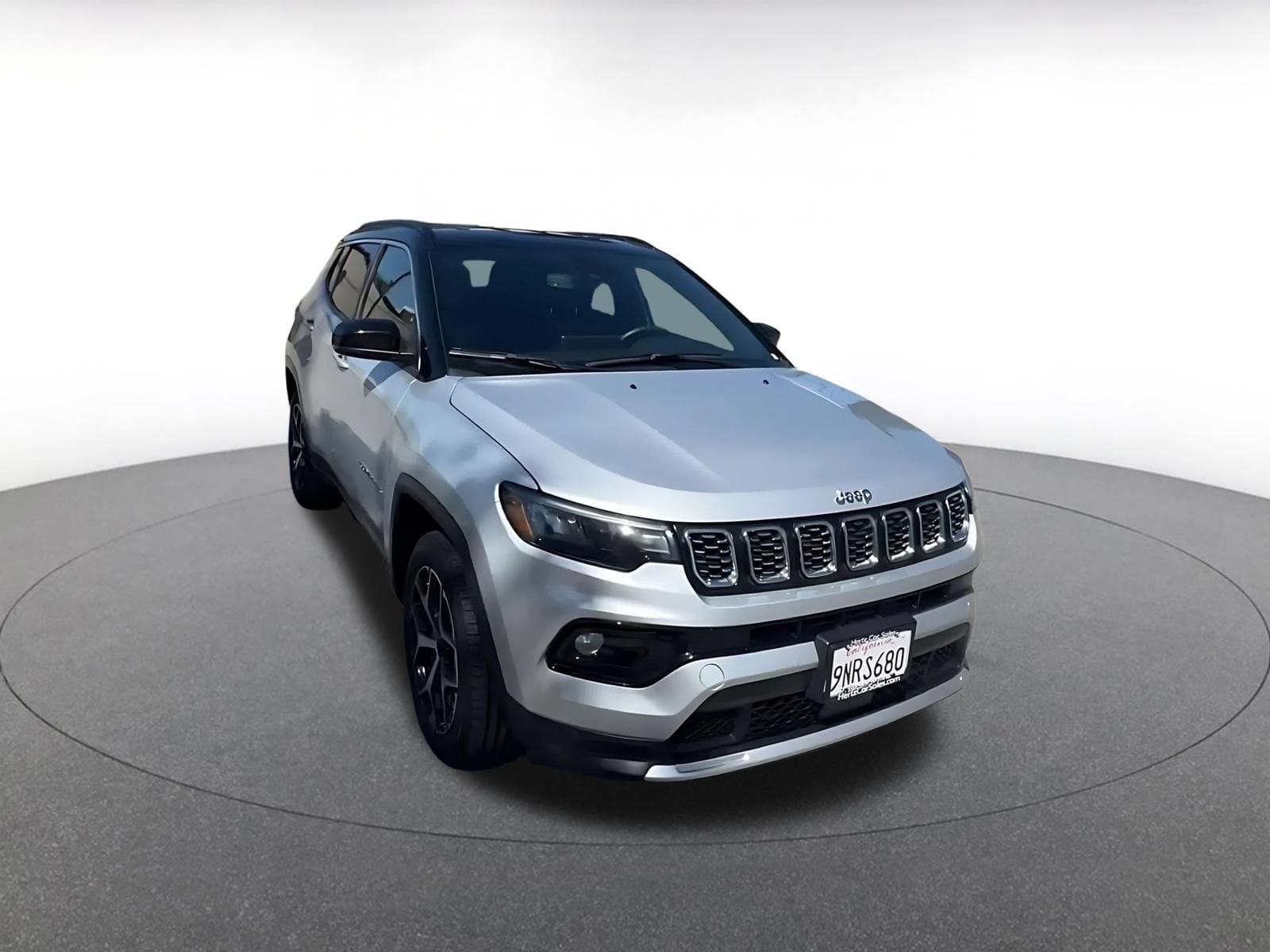 Thumbnail: 2025 Jeep Compass - 3