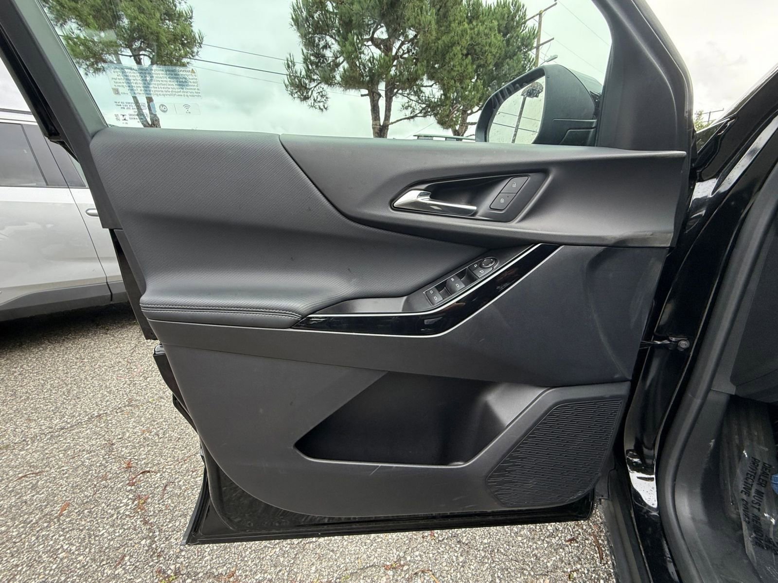 Thumbnail: 2025 Chevrolet Equinox - 20