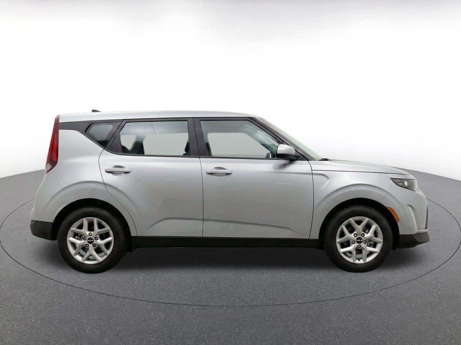 Thumbnail: 2025 Kia Soul - 8