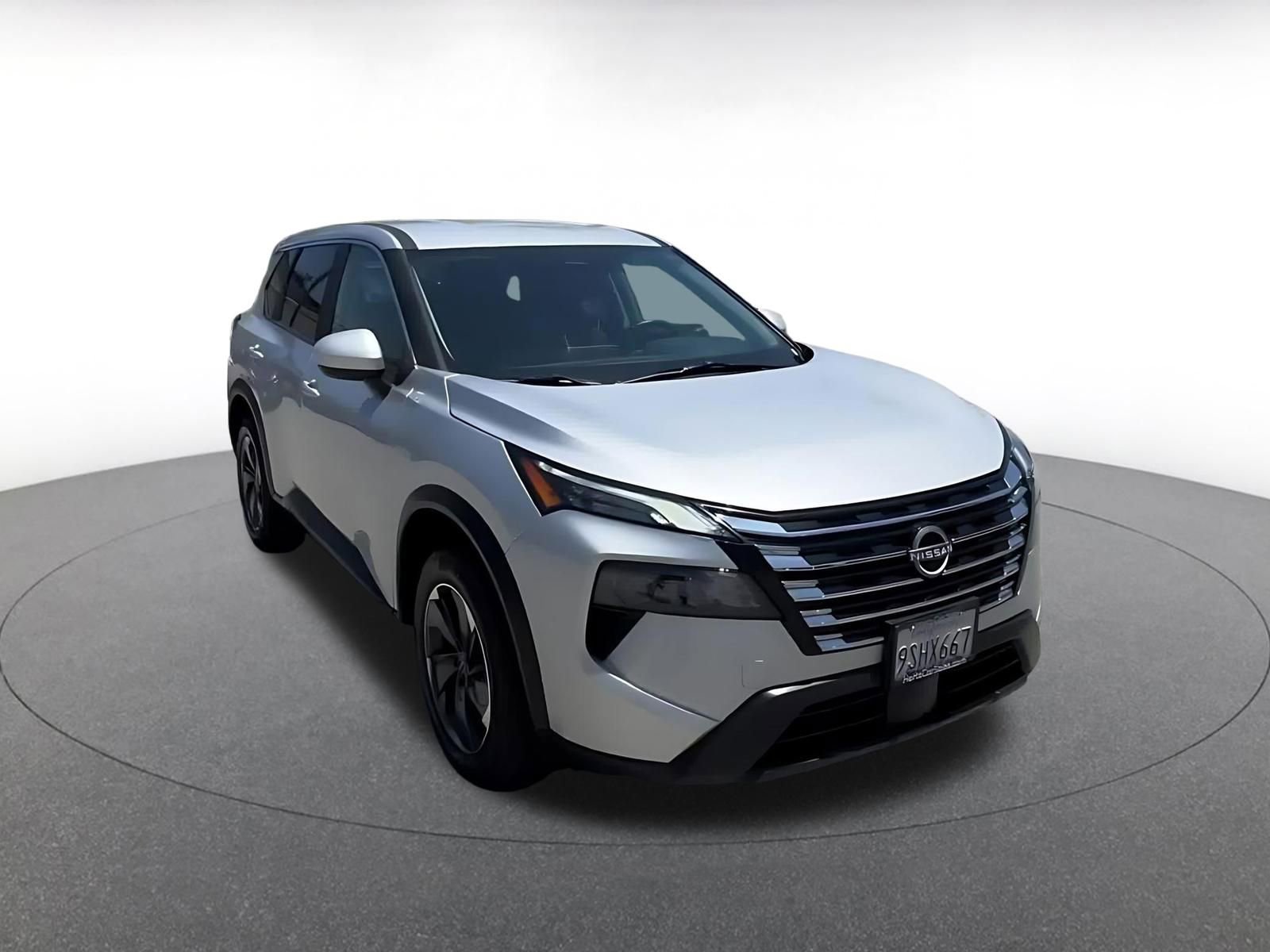 Thumbnail: 2025 Nissan Rogue - 3