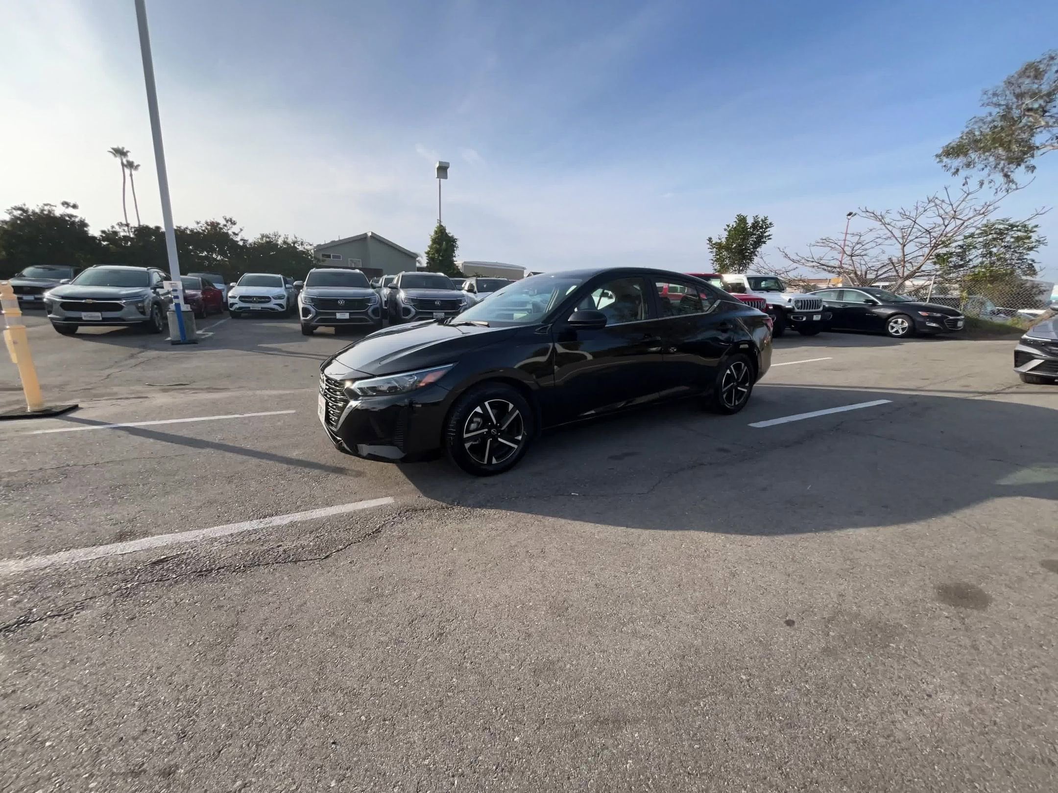 Thumbnail: 2025 Nissan Sentra - 11