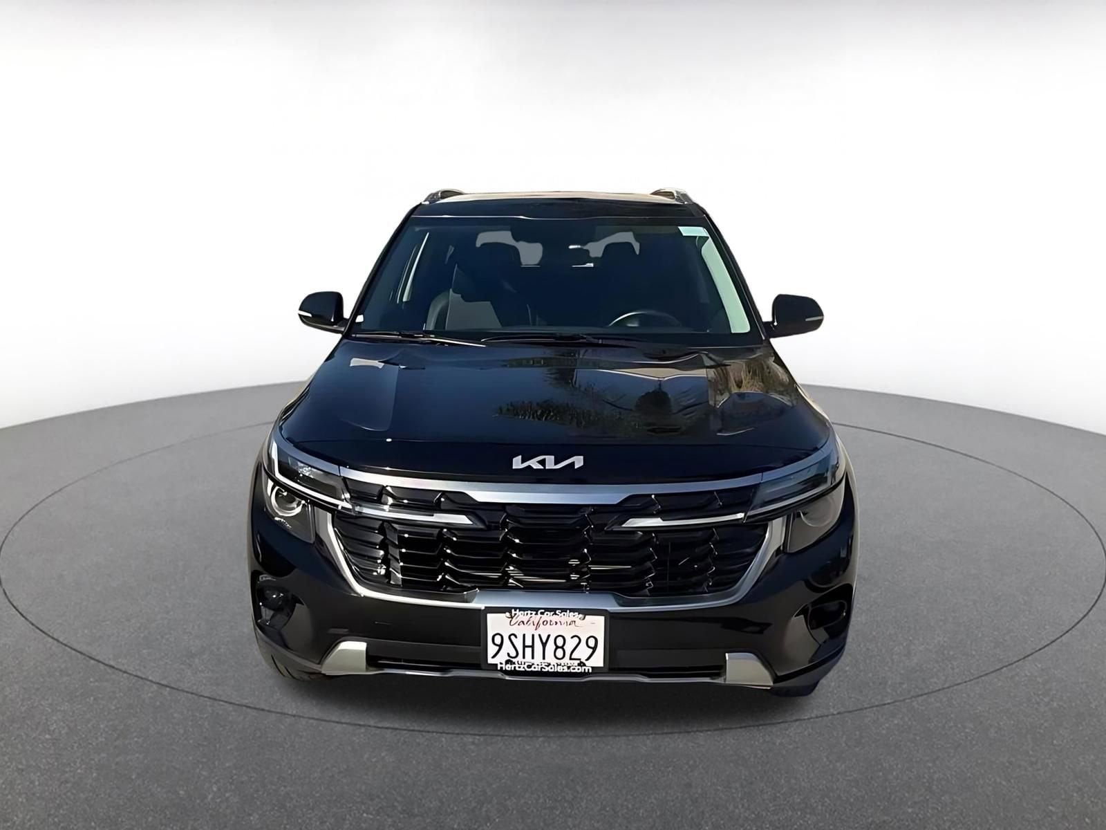 Thumbnail: 2025 Kia Seltos - 3