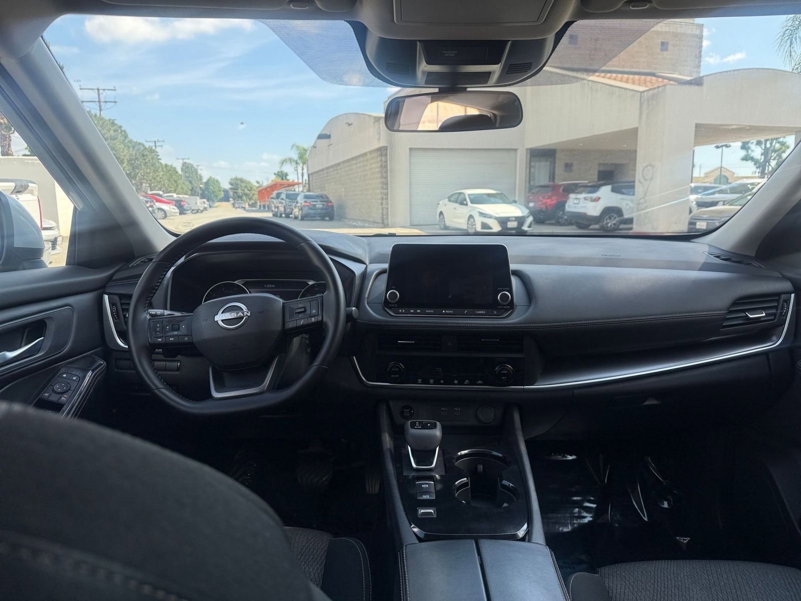 Thumbnail: 2025 Nissan Rogue - 31