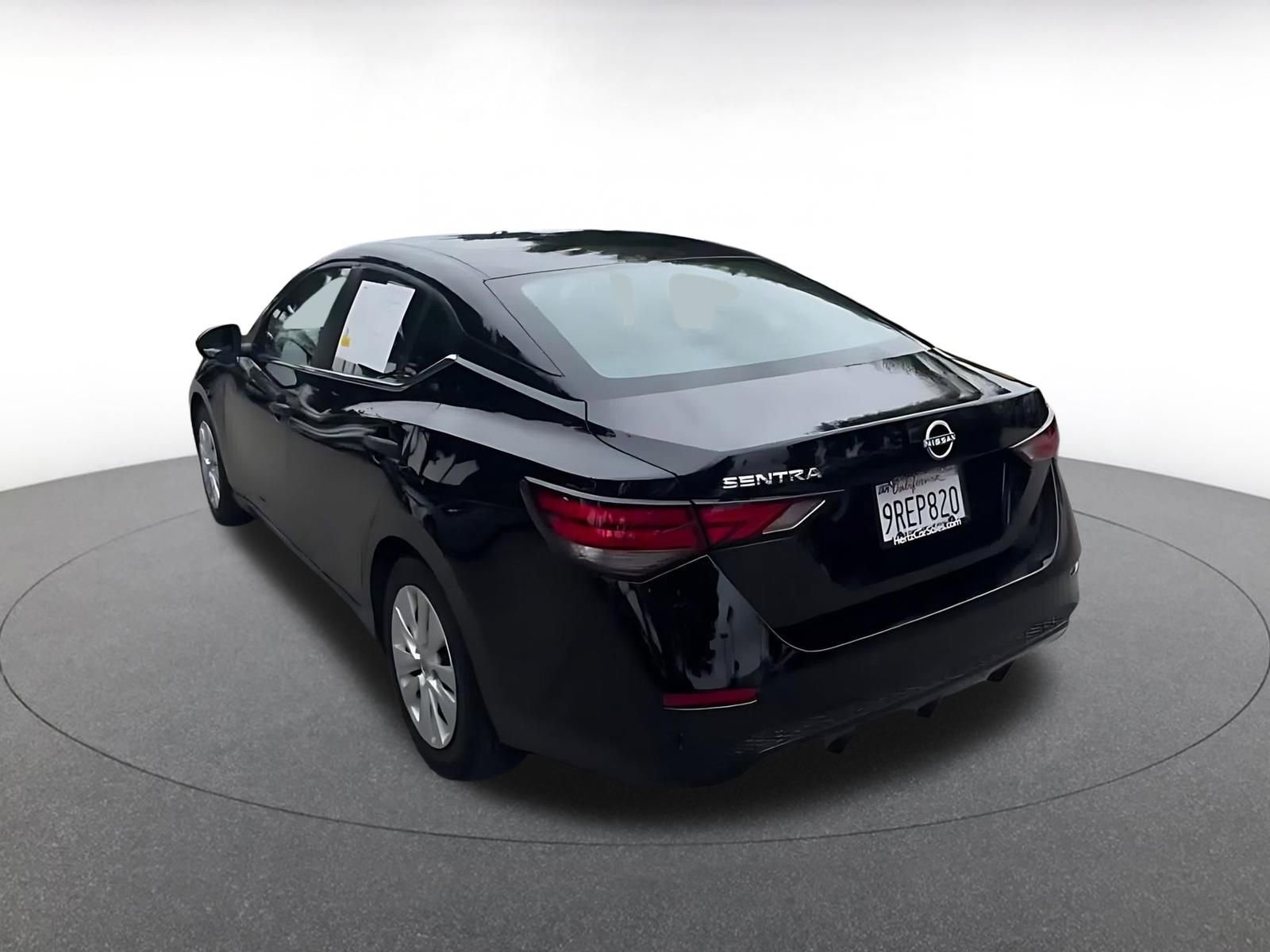 Thumbnail: 2025 Nissan Sentra - 11