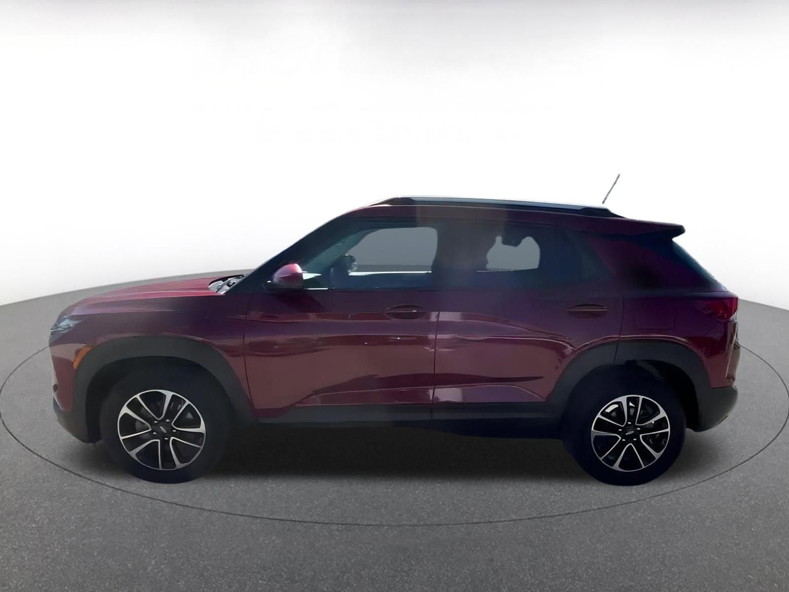 Thumbnail: 2025 Chevrolet TrailBlazer - 9