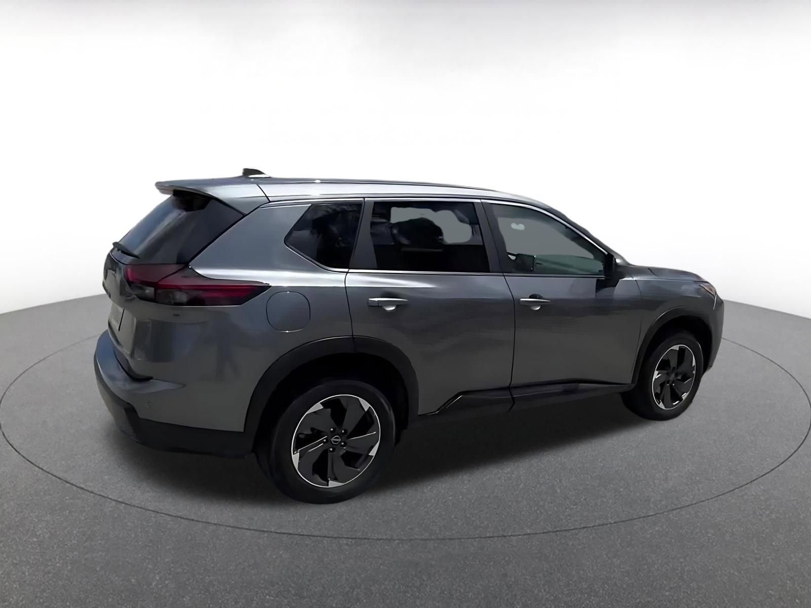 Thumbnail: 2025 Nissan Rogue - 15