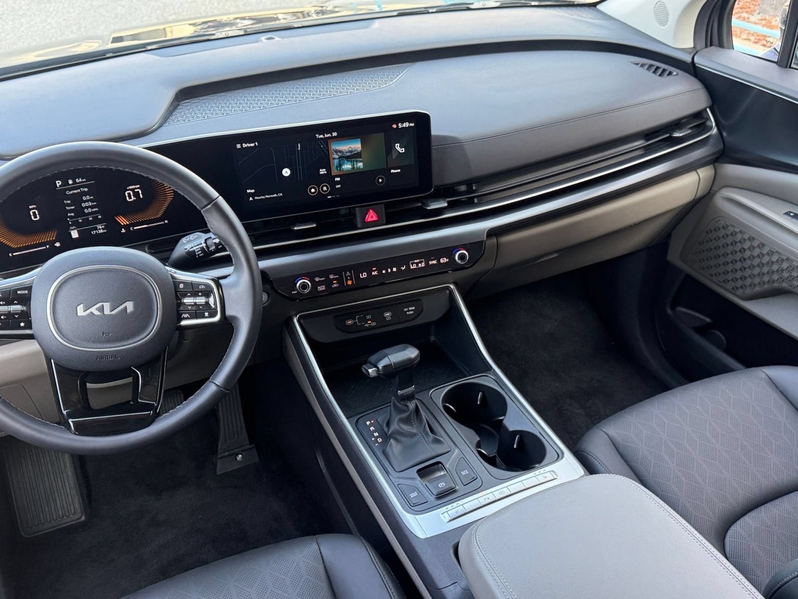 Thumbnail: 2026 Kia Carnival - 21