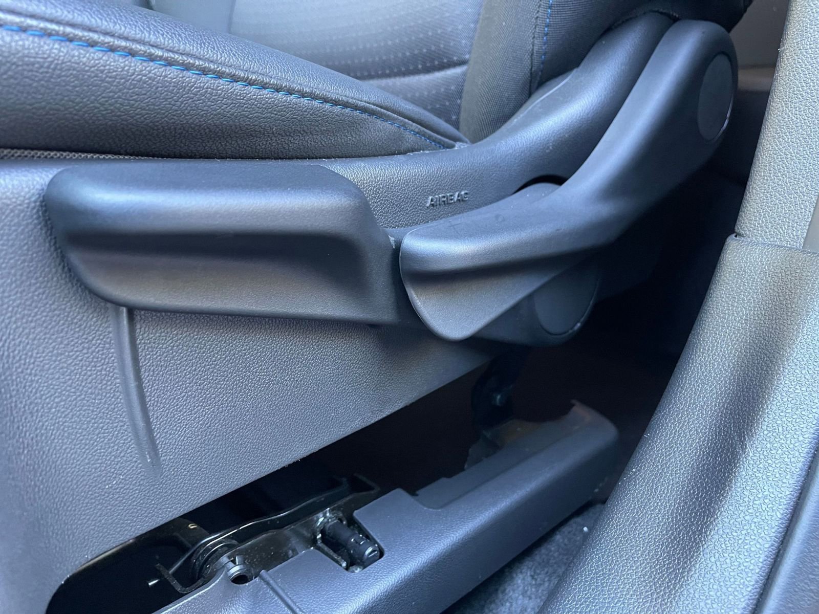 Thumbnail: 2025 Chevrolet Trax - 23