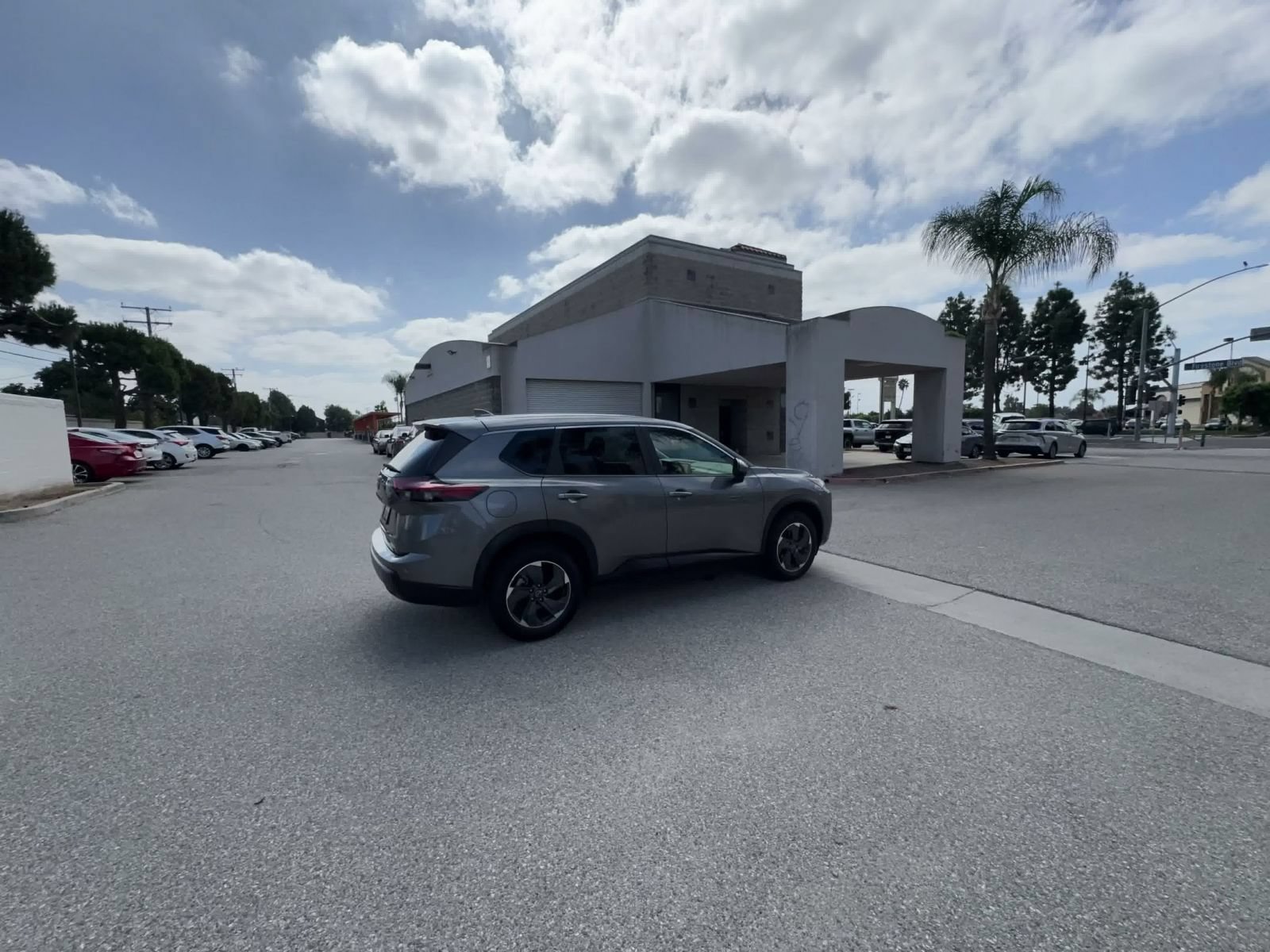 Thumbnail: 2025 Nissan Rogue - 13