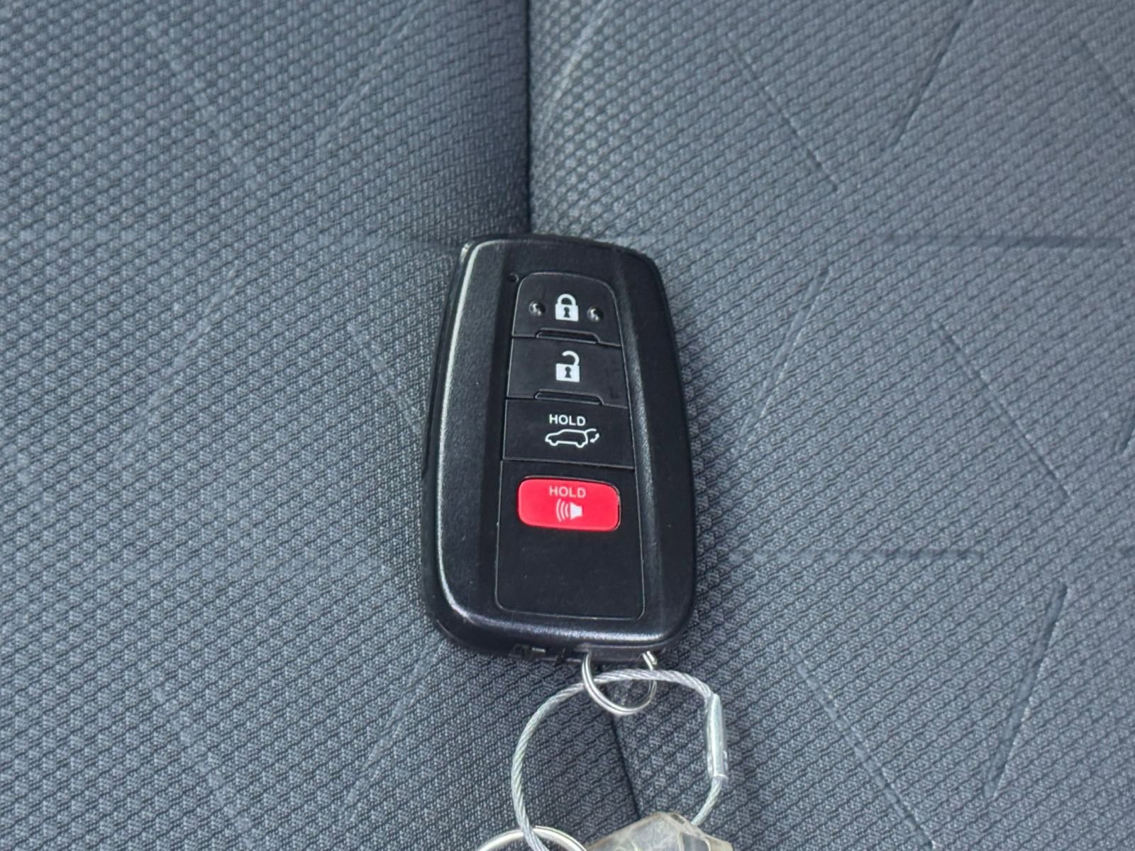 Thumbnail: 2025 Toyota RAV4 - 22