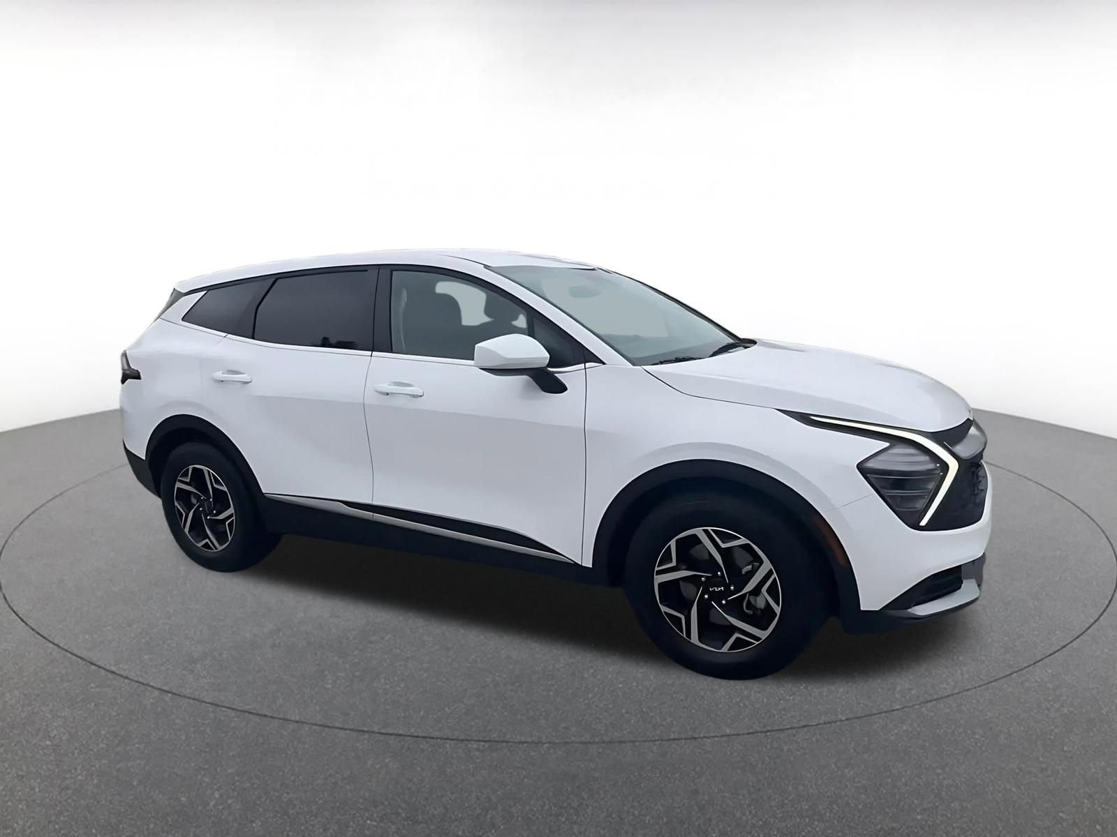 Thumbnail: 2025 Kia Sportage - 2