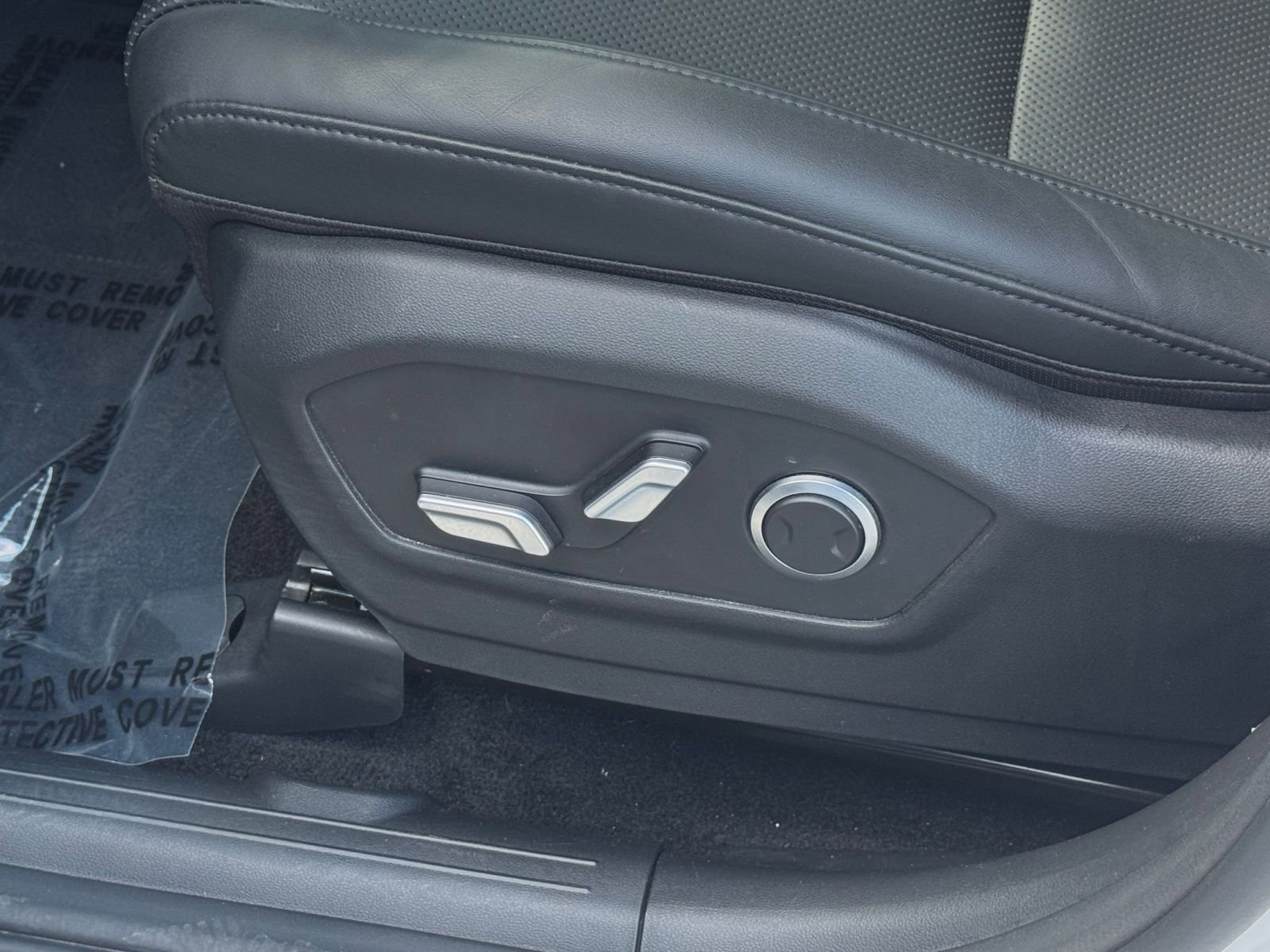 Thumbnail: 2025 Hyundai Santa Fe - 25