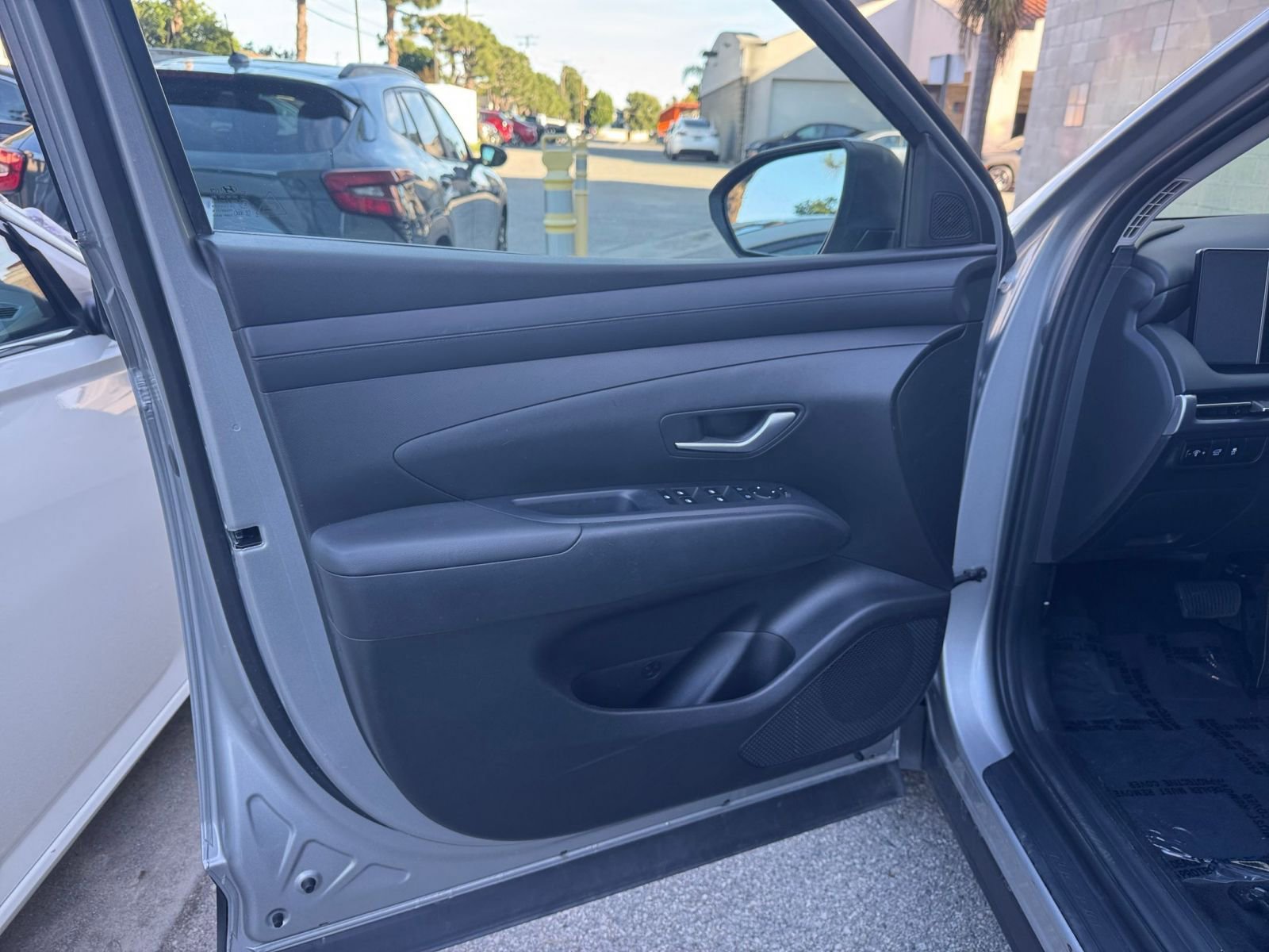 Thumbnail: 2025 Hyundai Tucson - 18