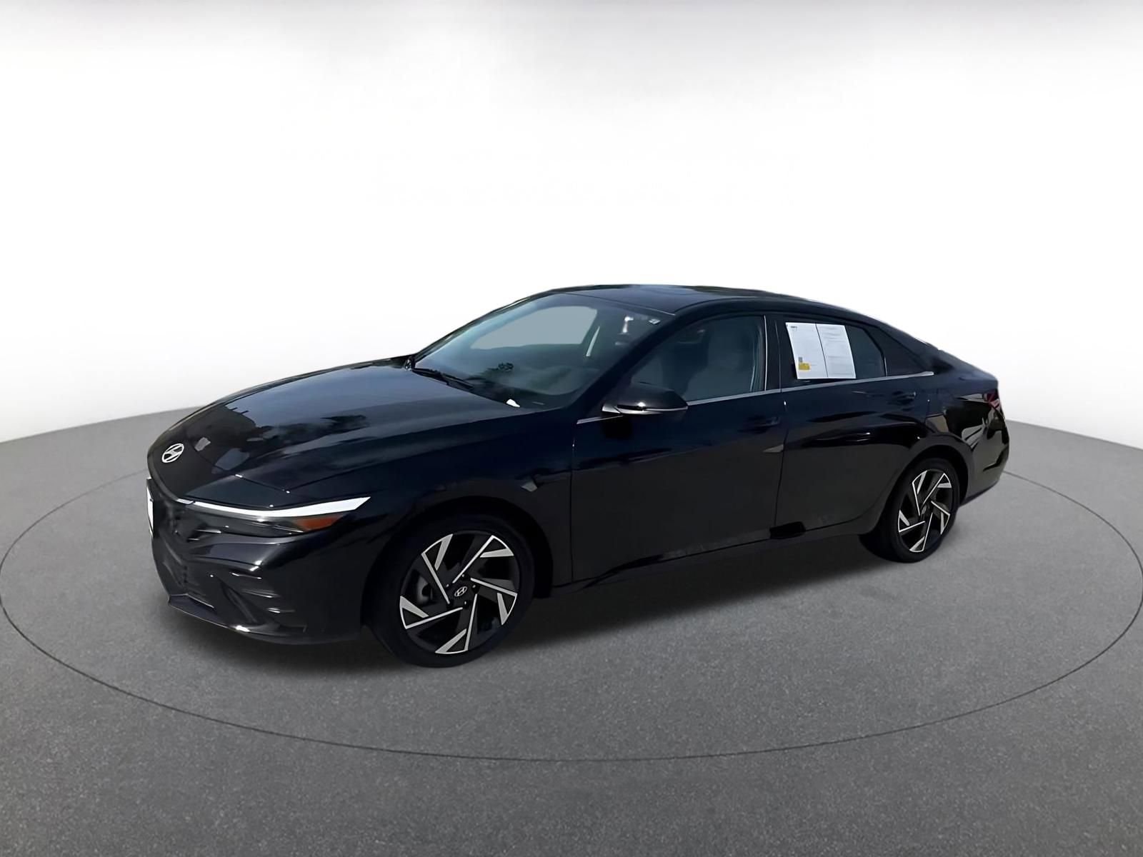 Thumbnail: 2025 Hyundai Elantra - 8