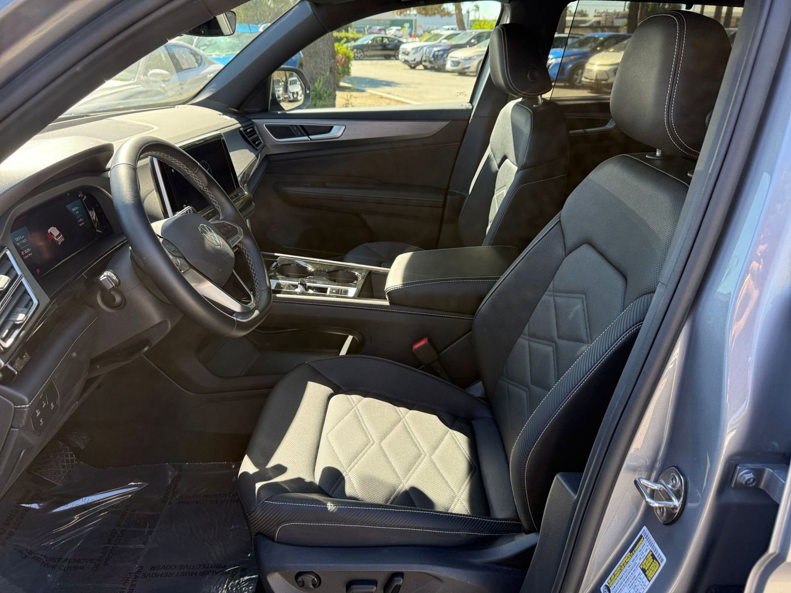 Thumbnail: 2025 Volkswagen Atlas - 23