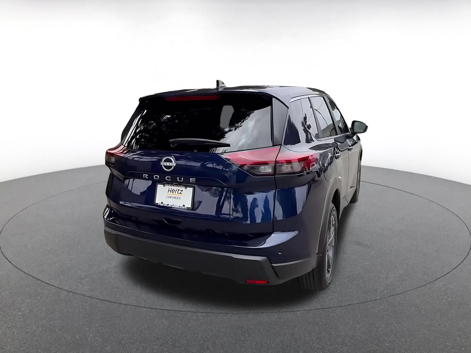 Thumbnail: 2025 Nissan Rogue - 10