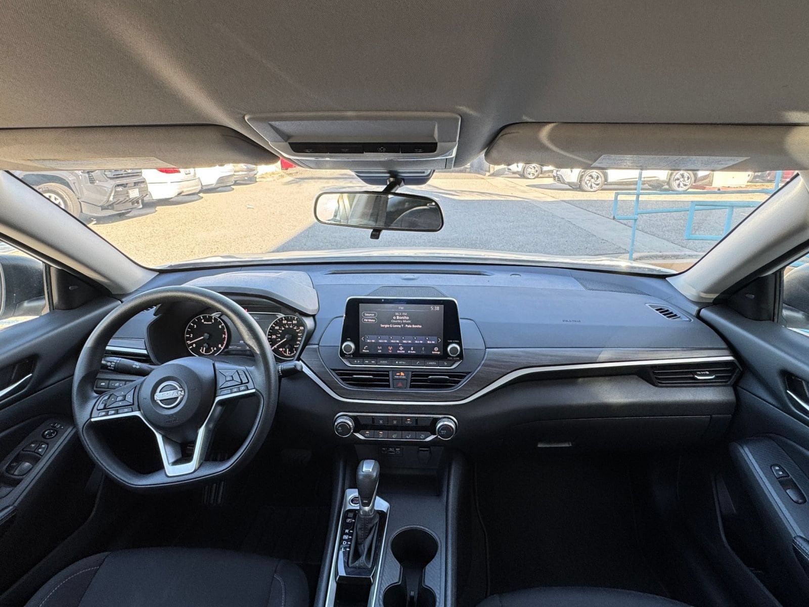 Thumbnail: 2025 Nissan Altima - 33