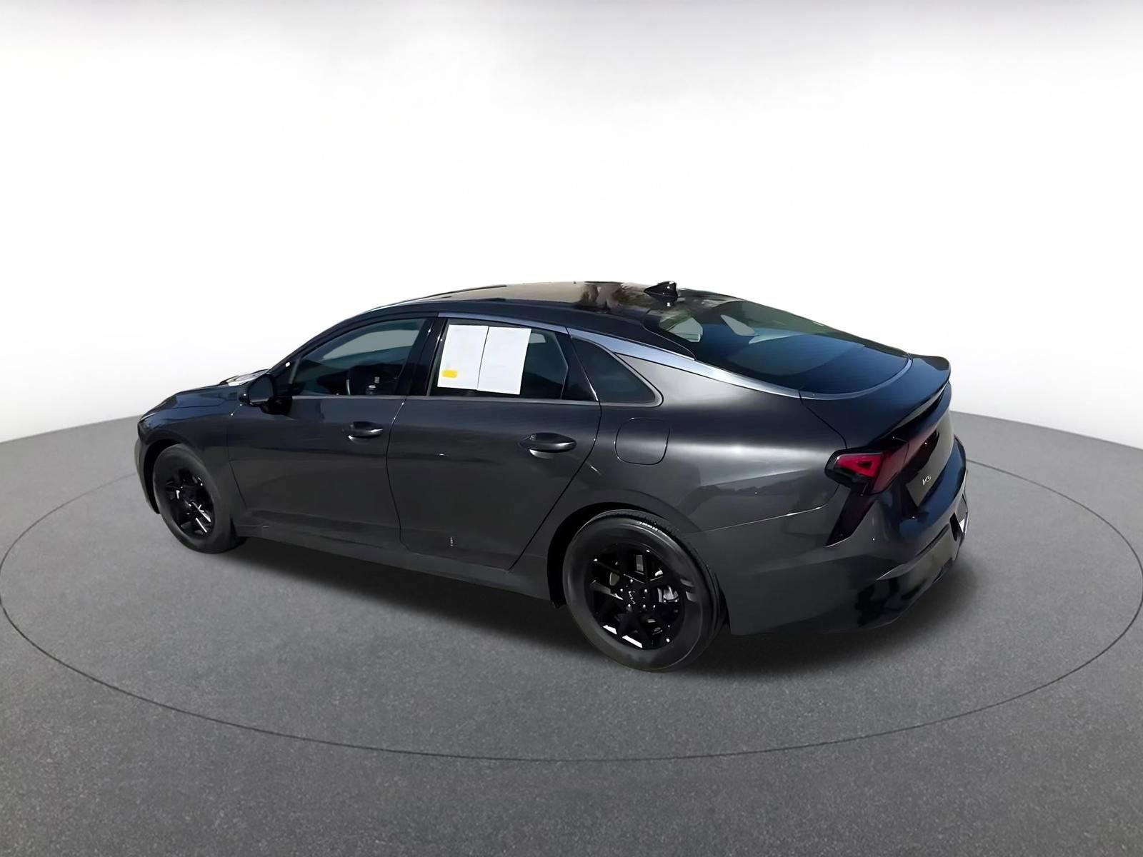 Thumbnail: 2025 Kia K5 - 9