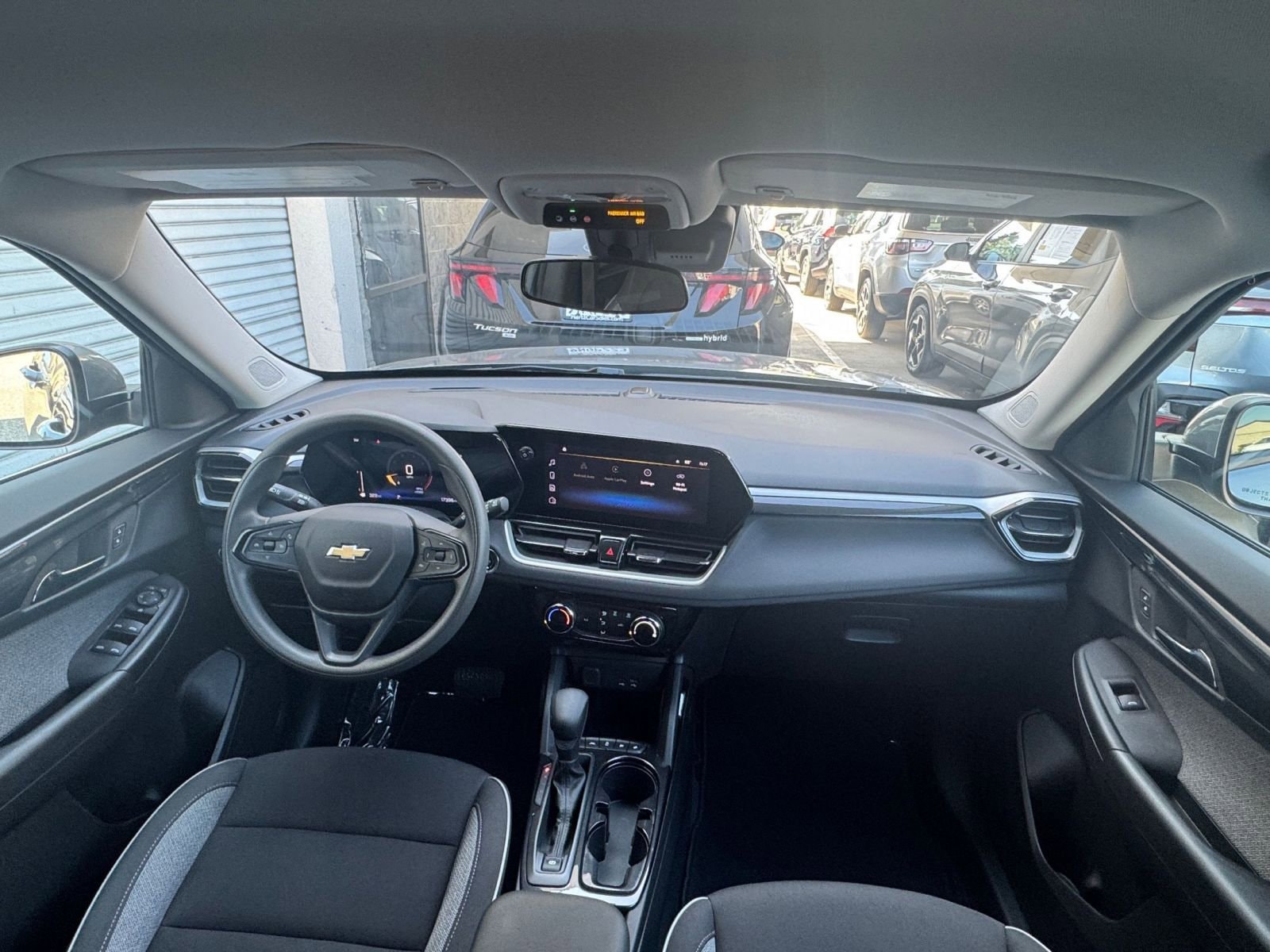 Thumbnail: 2025 Chevrolet TrailBlazer - 31