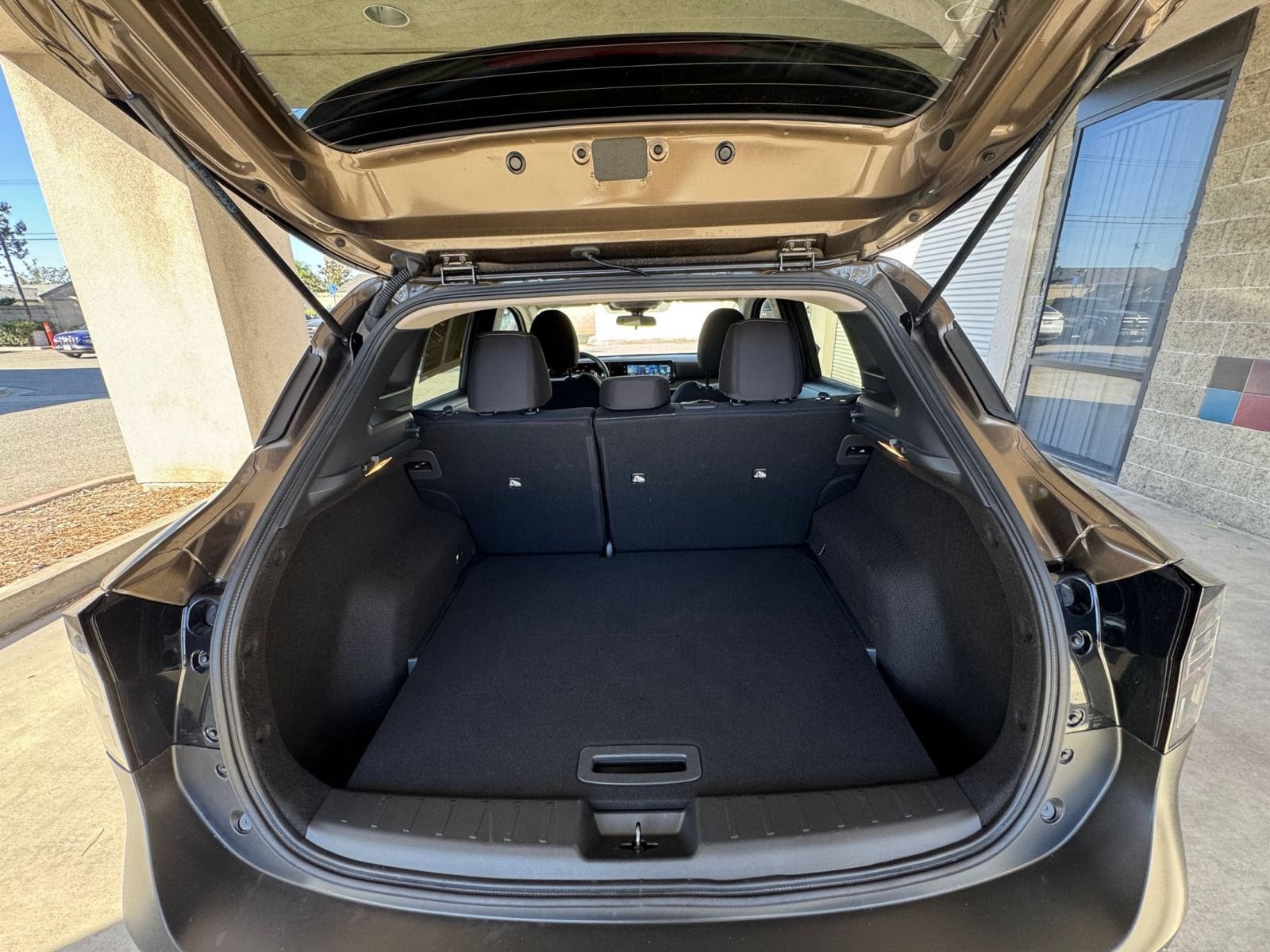 Thumbnail: 2026 Nissan Kicks - 29