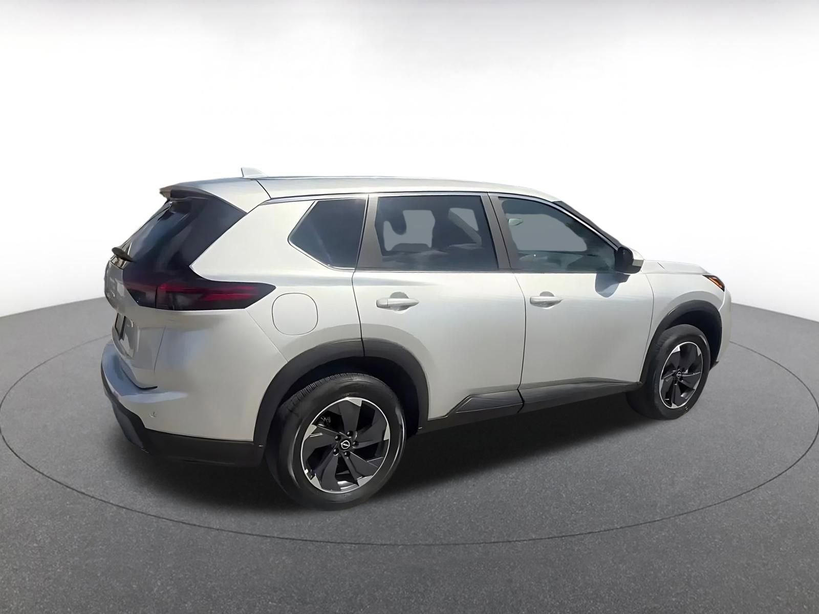 Thumbnail: 2025 Nissan Rogue - 15
