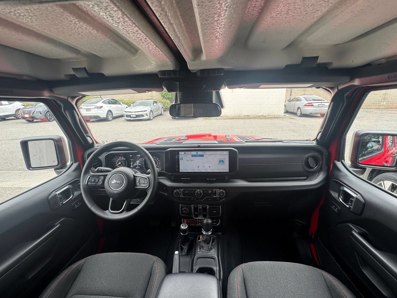Thumbnail: 2025 Jeep Wrangler - 32