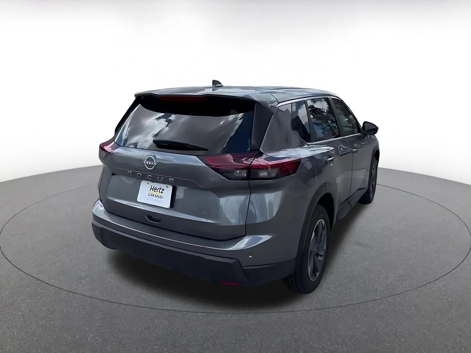 Thumbnail: 2025 Nissan Rogue - 14