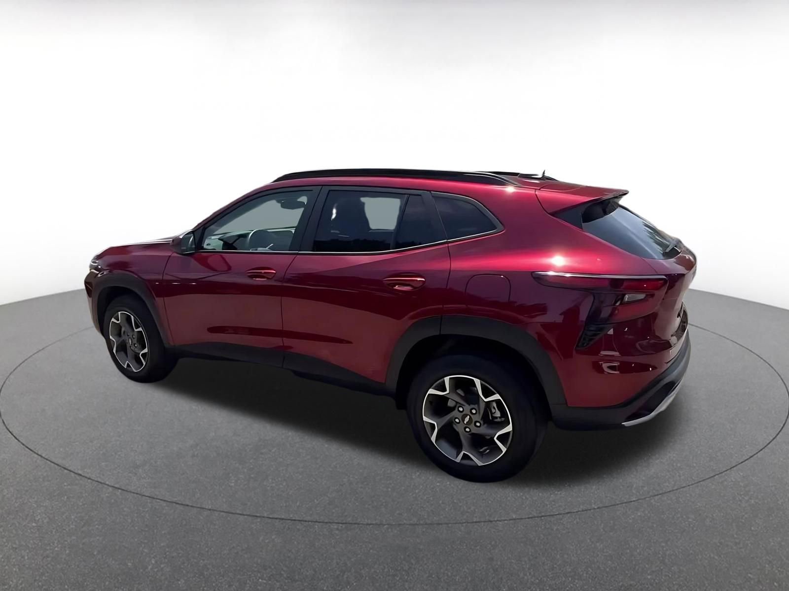Thumbnail: 2025 Chevrolet Trax - 9