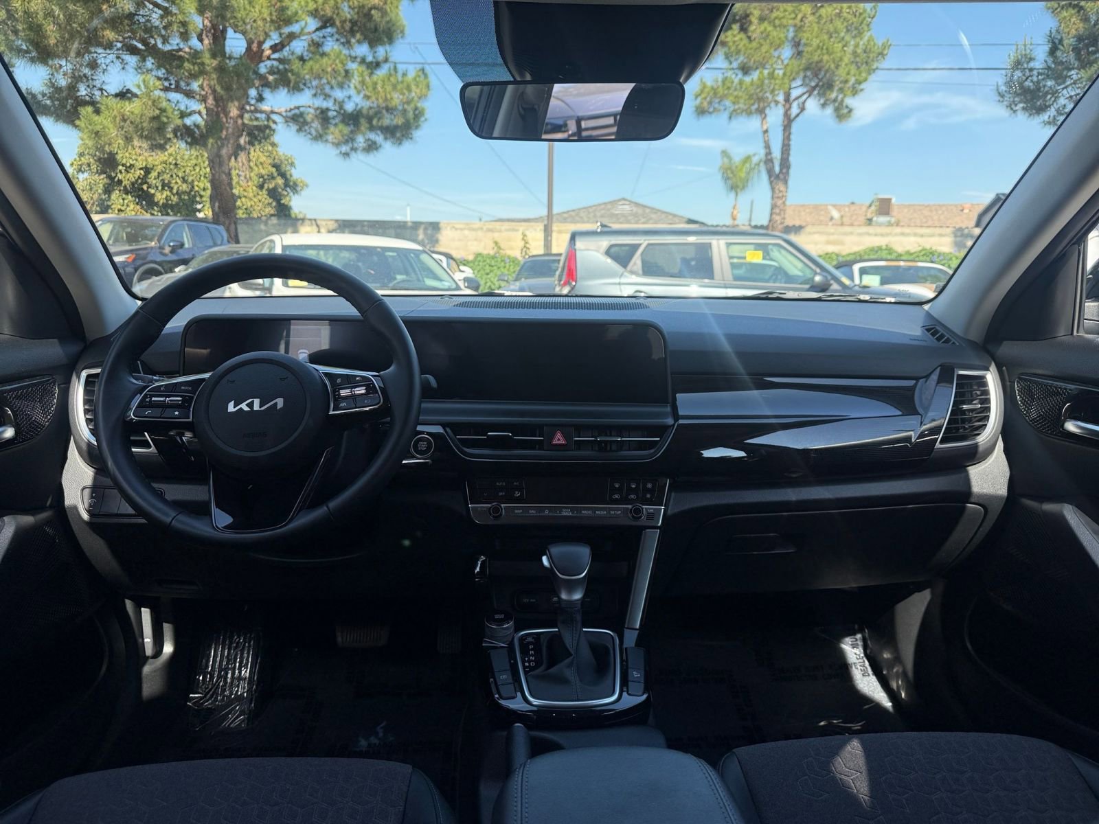 Thumbnail: 2025 Kia Seltos - 30