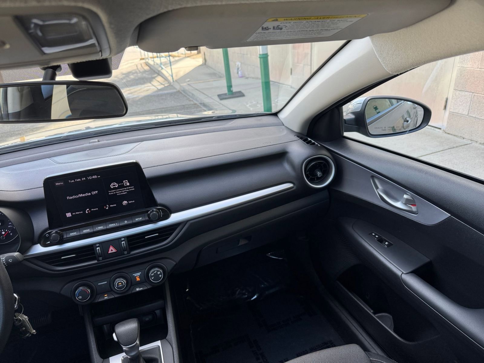 Thumbnail: 2024 Kia Forte - 33