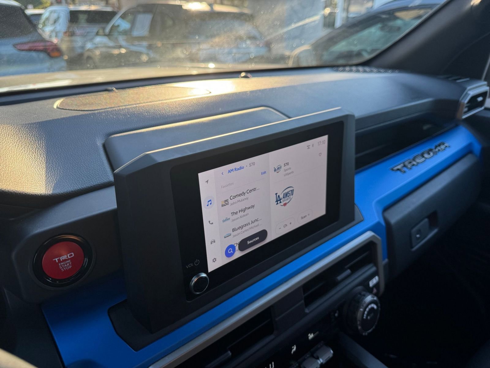 Thumbnail: 2025 Toyota Tacoma - 18