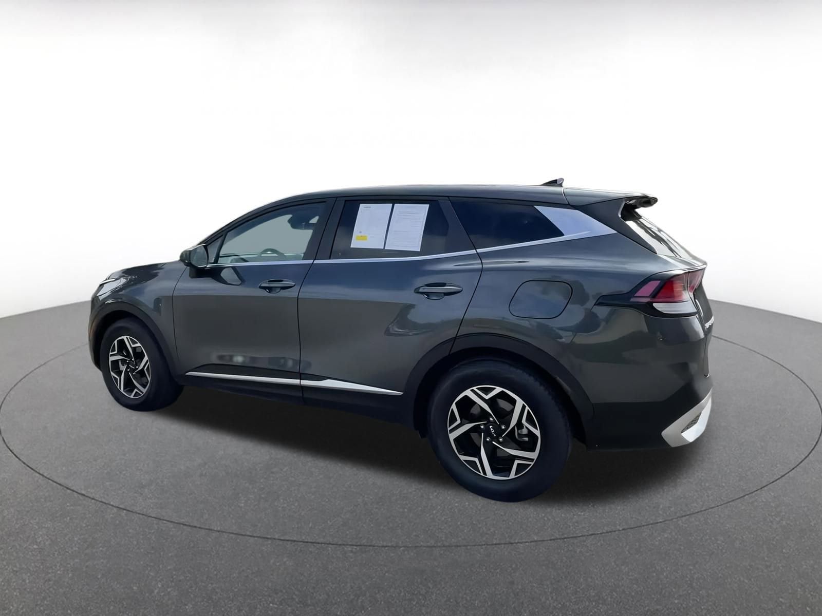 Thumbnail: 2024 Kia Sportage - 10